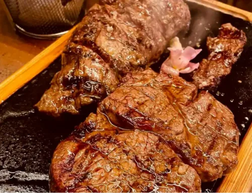 Restaurante argentino cerca del Parque Warner: dónde comer después de una visita al parque